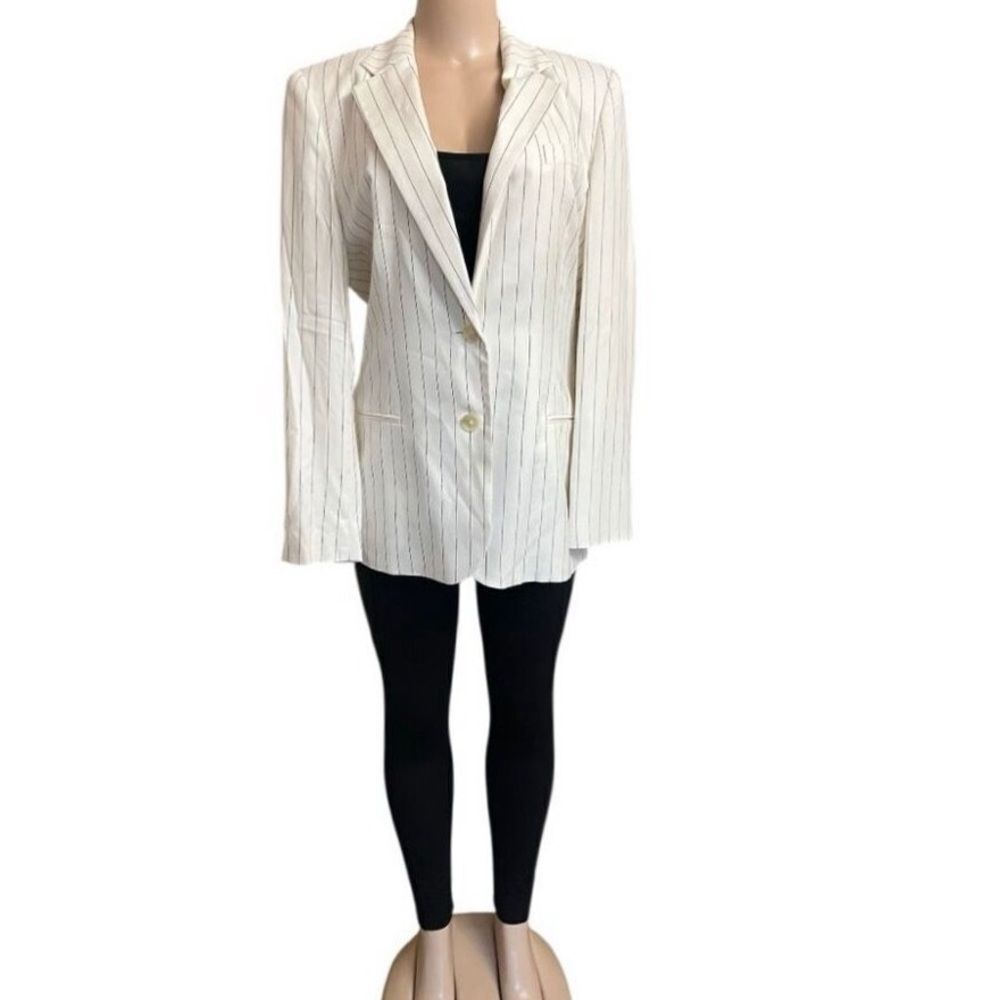 Ralph Lauren stripped women’s blazer.